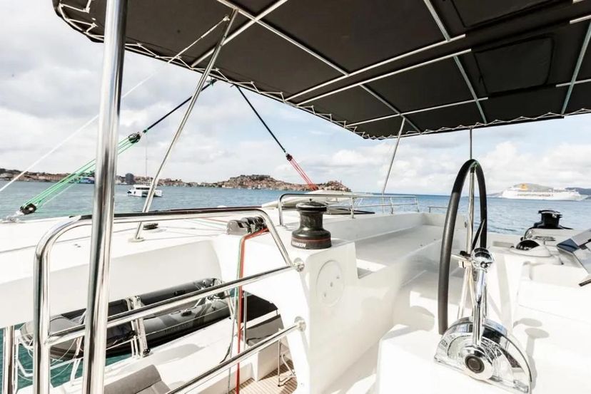 Lagoon 45 SILICIA 