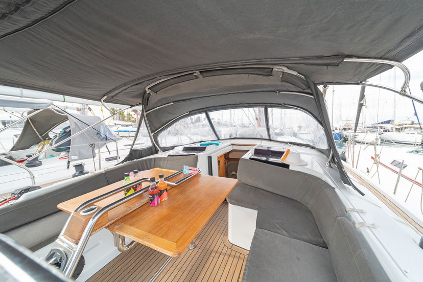 Hanse Yachts 45 Caitlin of Lorne