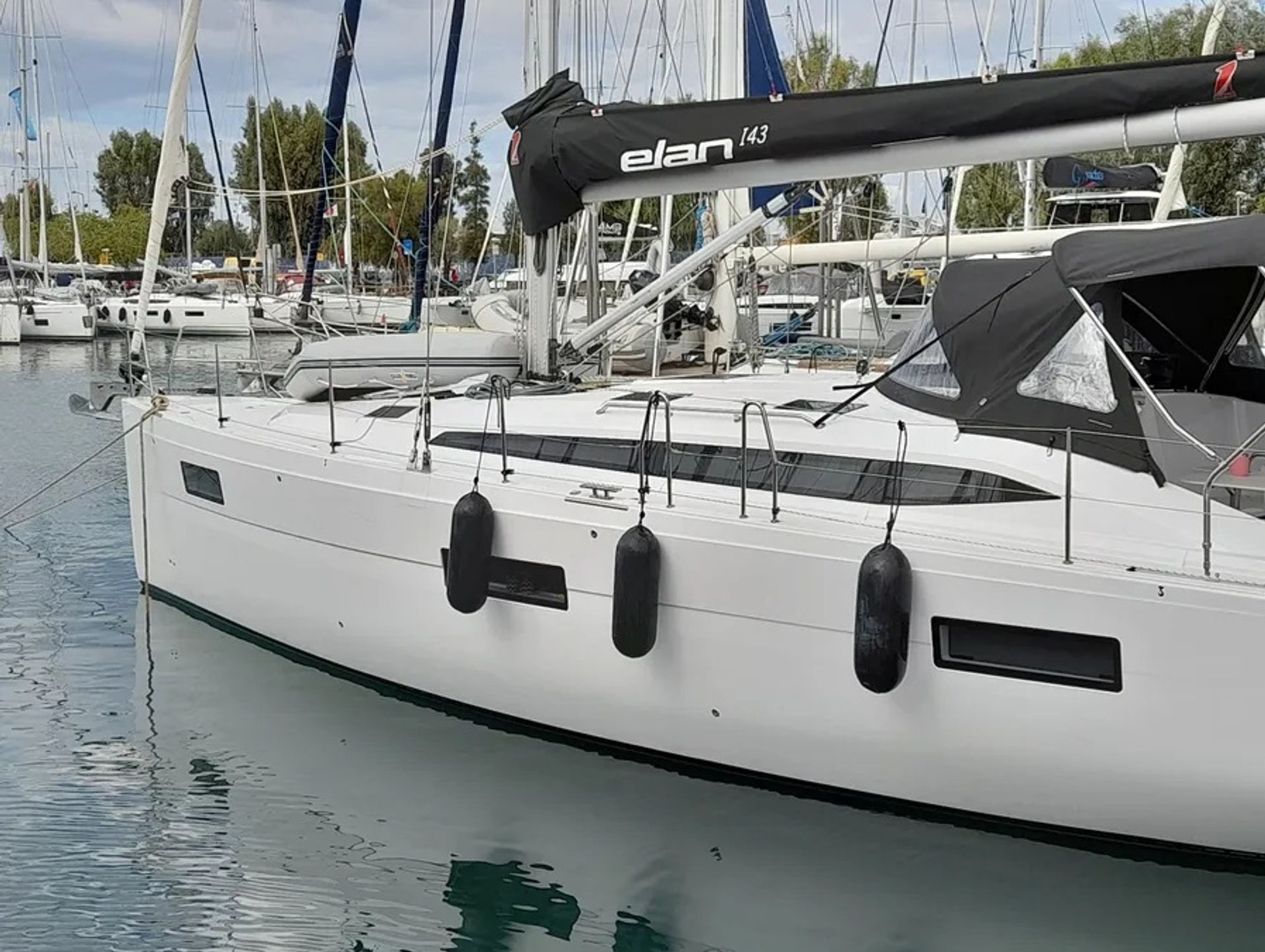 4677701412502701_Yaxcht.Charter.Greece.Elena2.jpg