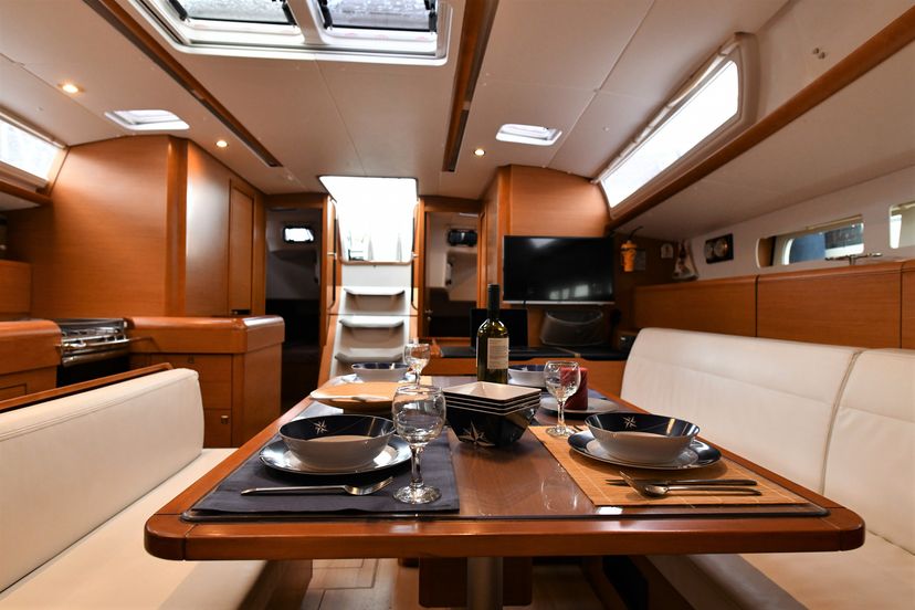 Jeanneau 51 Eva 