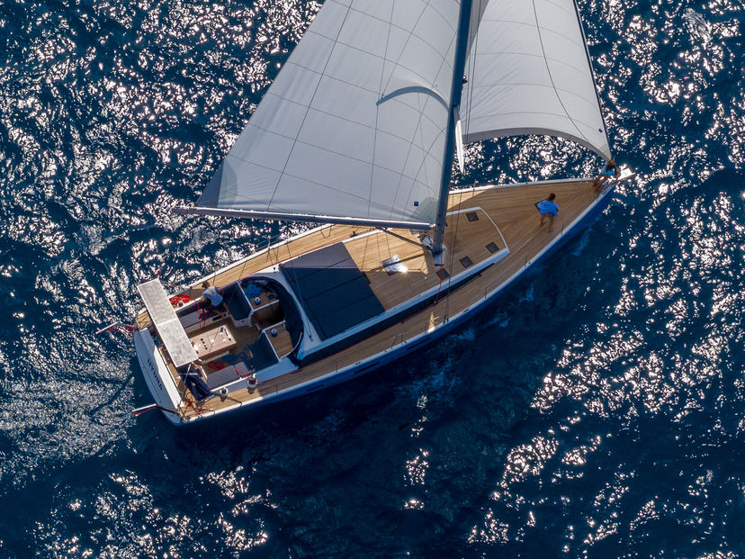 D&D Yachts 54 Aurora Blu