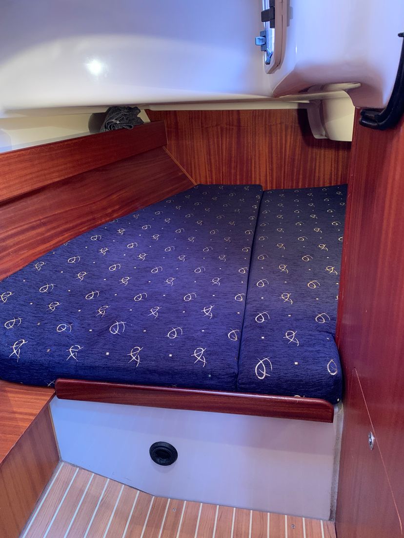 Delphia Yachts 40 Lady in Red