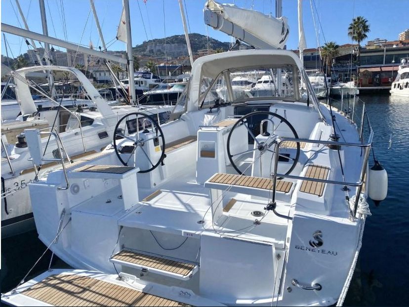 Beneteau Maximus
