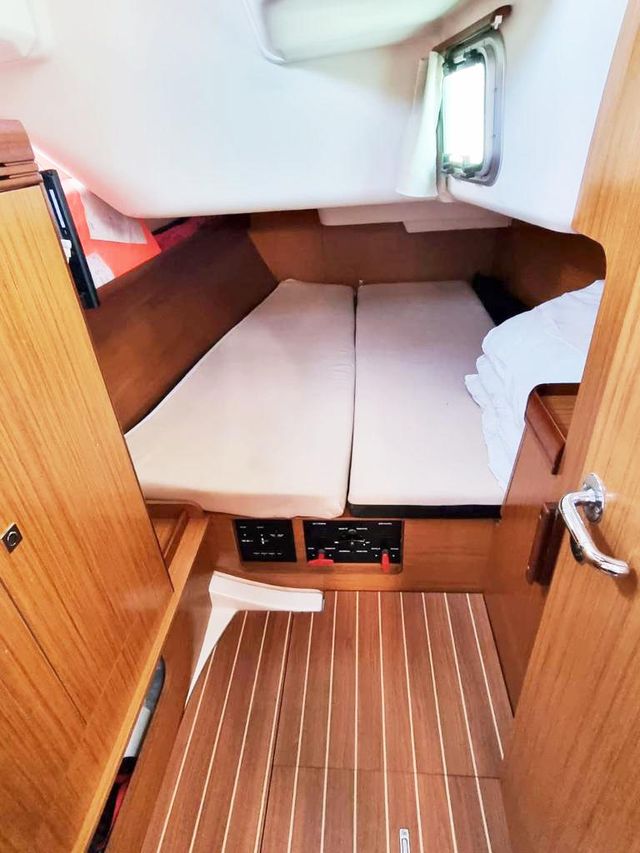 Jeanneau 42 Sea Nest