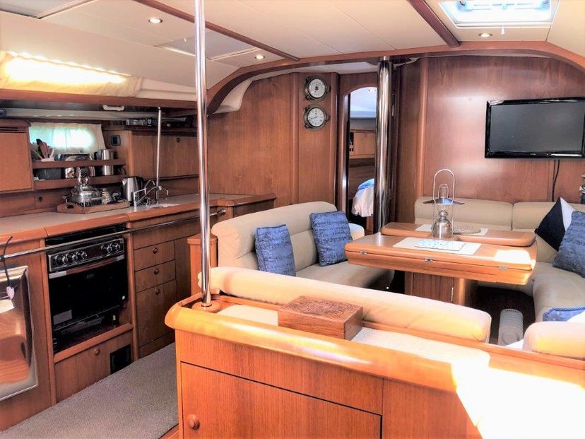 Jeanneau 49 Amazonite 