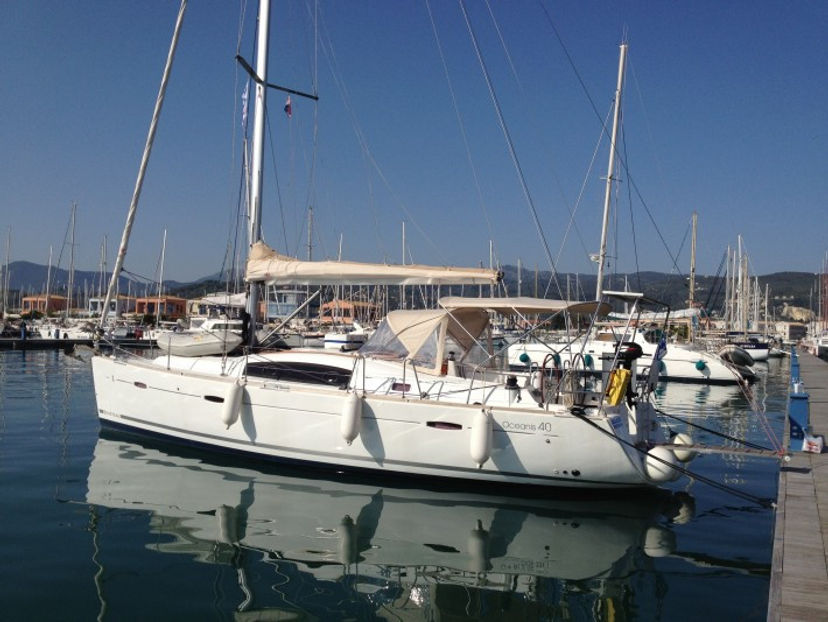 Beneteau 40 Galaxy