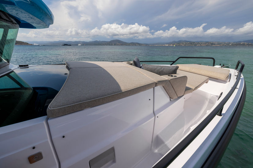 Axopar Boats 37 ORCA