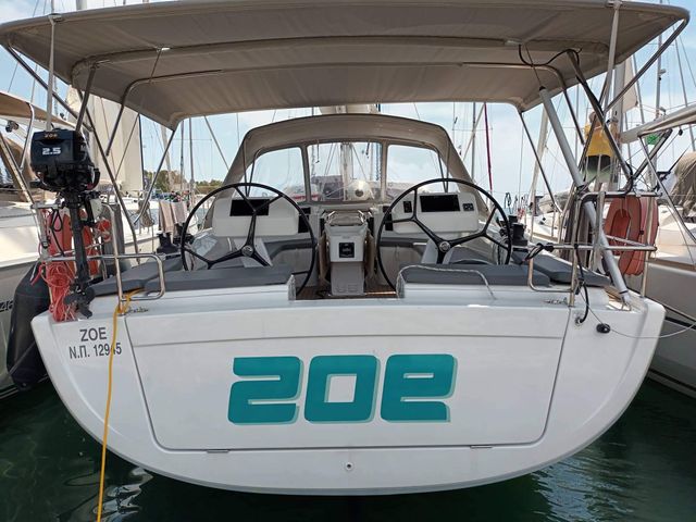 Hanse Yachts 45 ZOE (Generator, Watermaker, Full teak deck, Pearl Grey Hull)