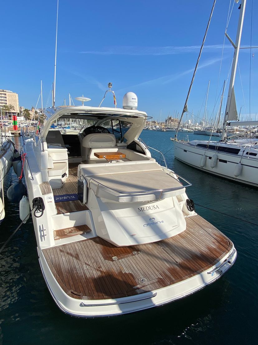 Cranchi Yachts 44 Medusa