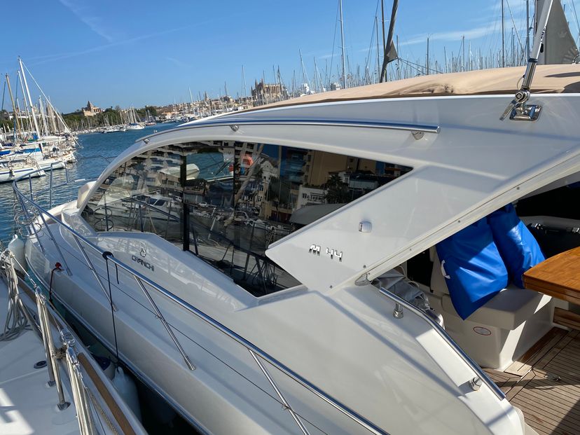 Cranchi Yachts 44 Medusa