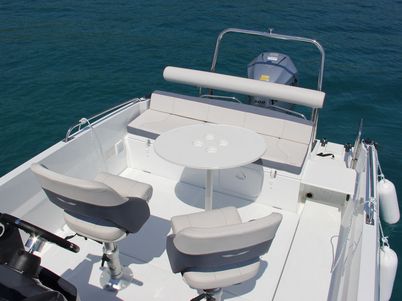 Beneteau FLYER 6 Beneteau Flyer 6 Space Deck