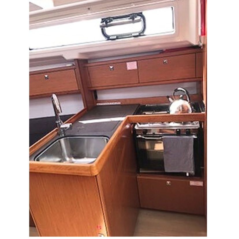 Bavaria Yachtbau 33 CRUISER BRIZO