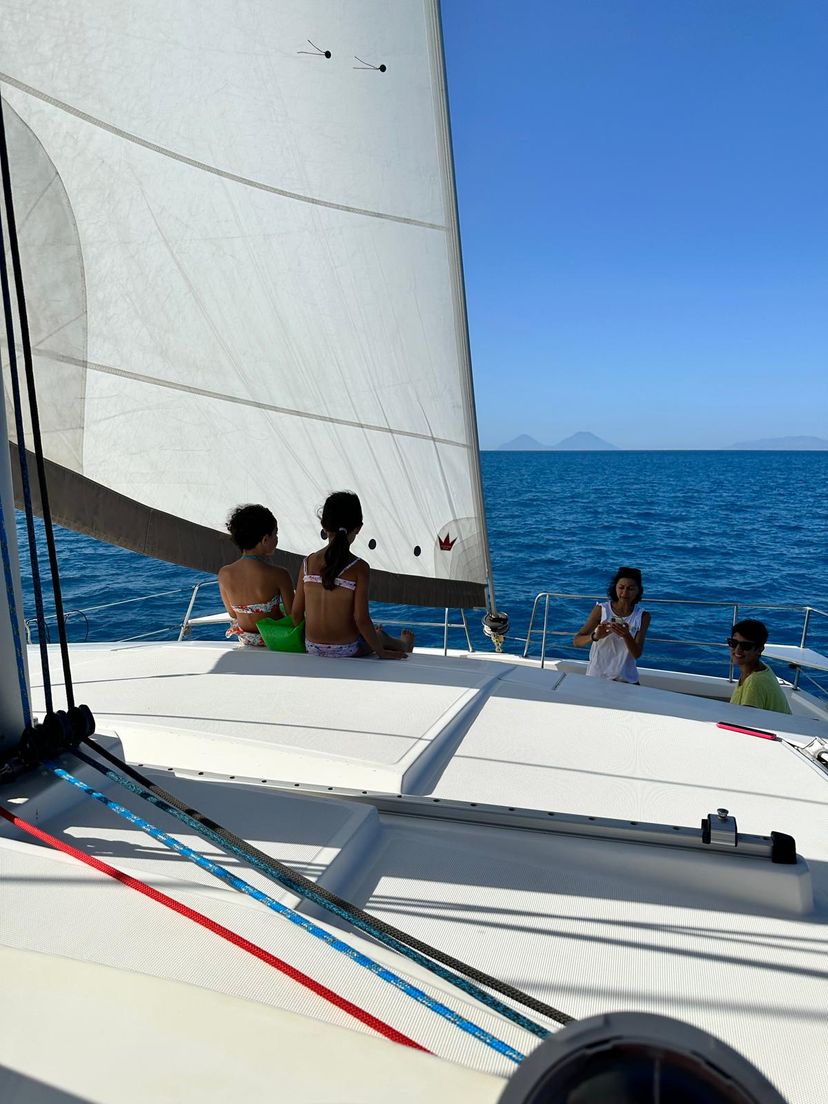 Bali Catamarans 4.1 Negroni