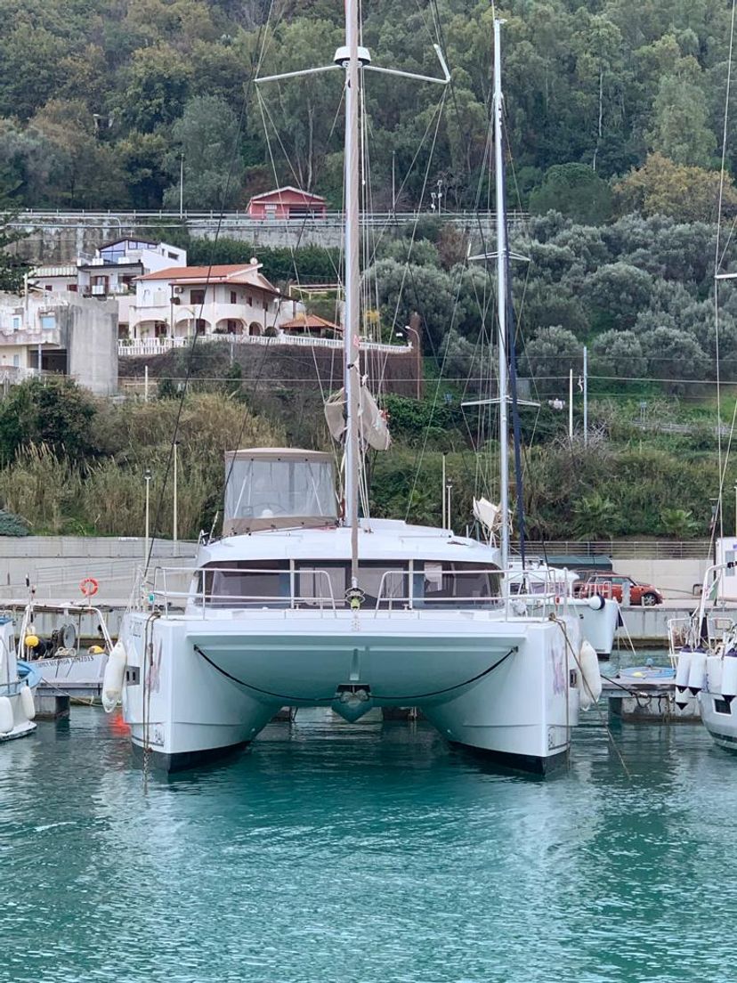 Bali Catamarans 4.1 Negroni