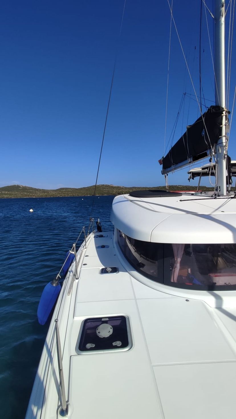Lagoon 42 Loki