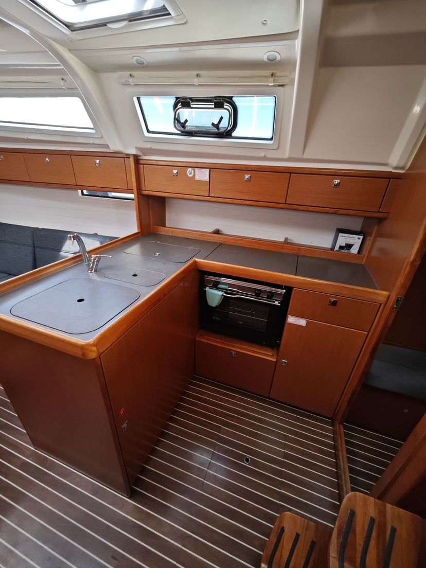 Bavaria Yachtbau 37 Almira