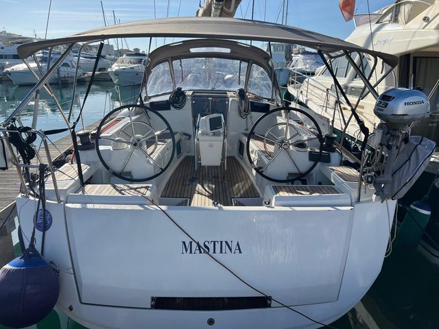 Jeanneau 41 Mastina