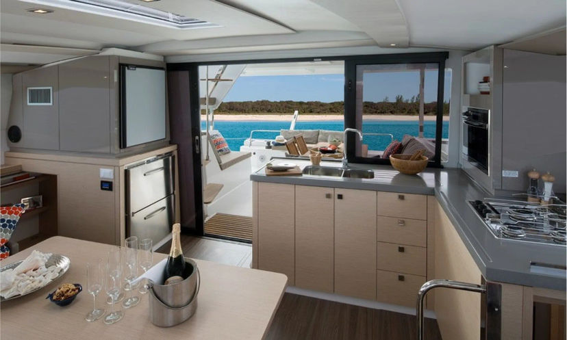 Fountaine Pajot 40 Marlea