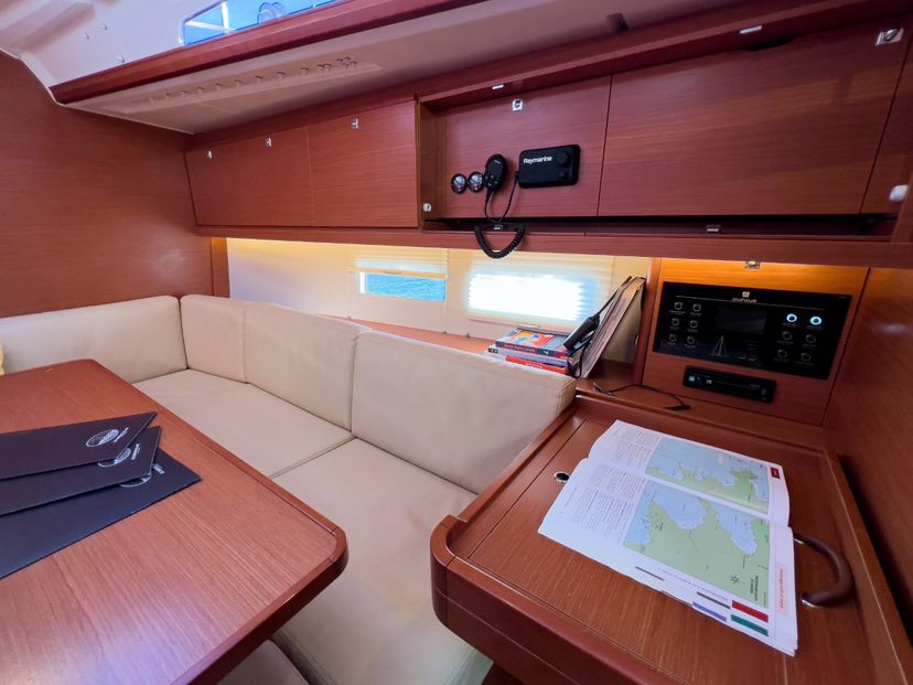 Dufour Yachts GRAND Cuir Noir
