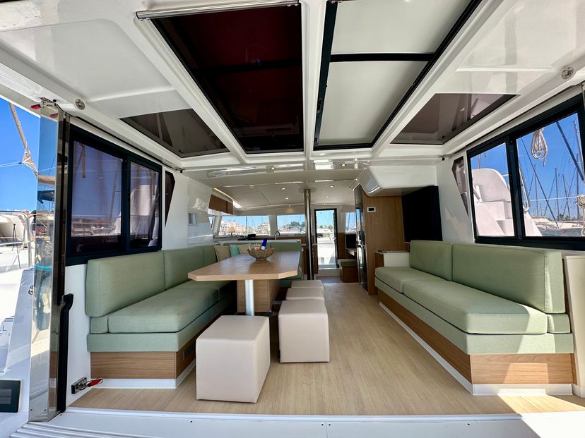 Bali Catamarans 4.2 Sofia II