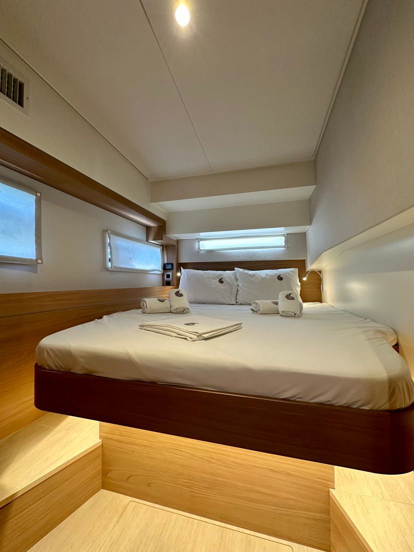 Bali Catamarans 4.2 Sofia II