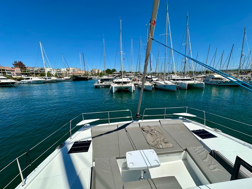 Bali Catamarans 4.2 Sofia II