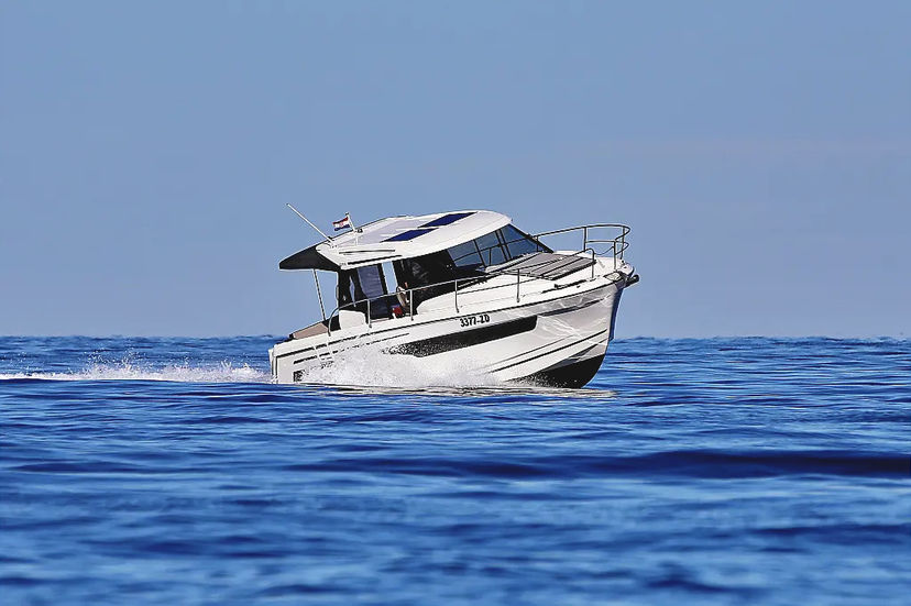 Jeanneau MERRY FISHER 895 Ohana