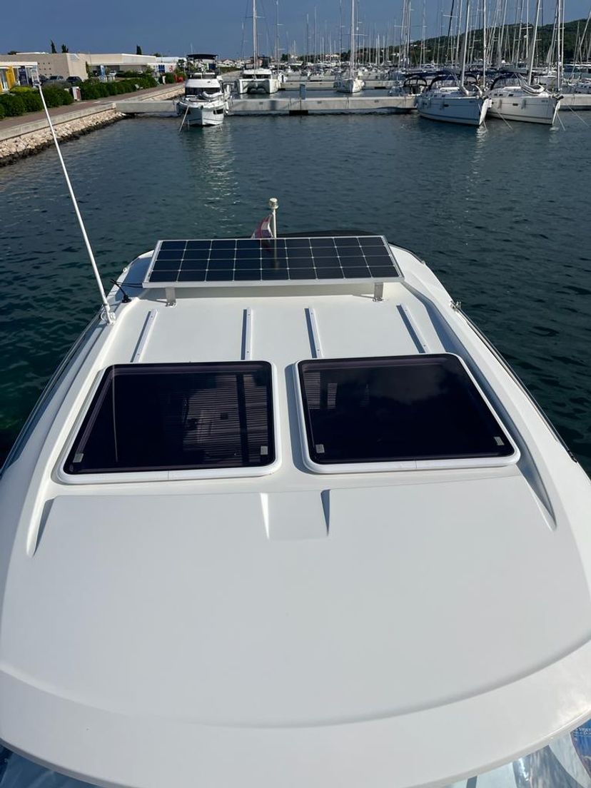Jeanneau MERRY FISHER 895 BLANCA ROSA