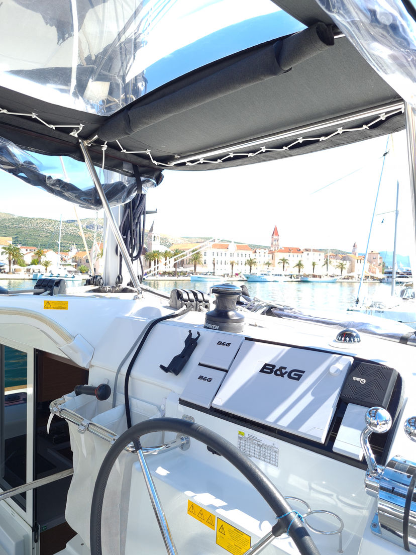 Lagoon 40 SAILING POINT