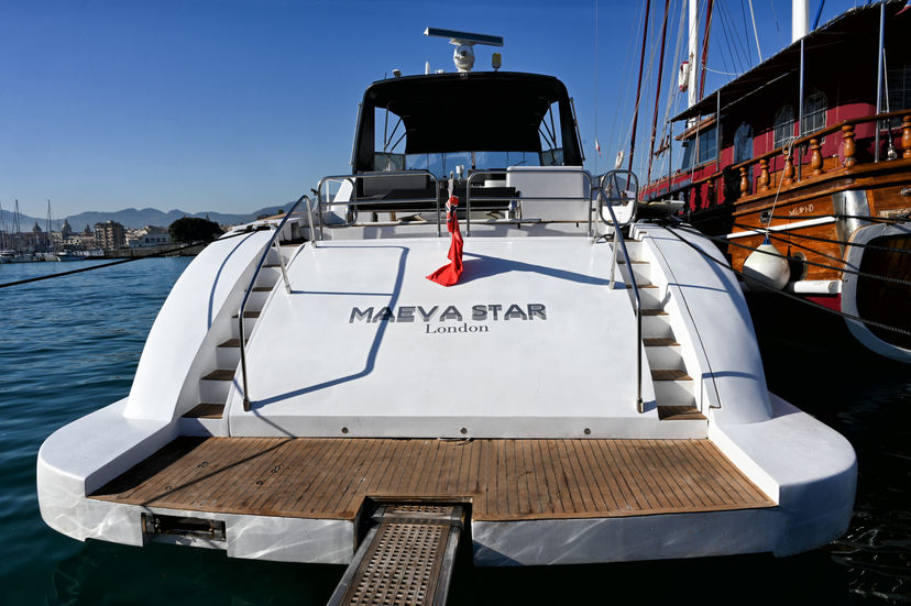 Leopard Yachts 24 Maeva Star