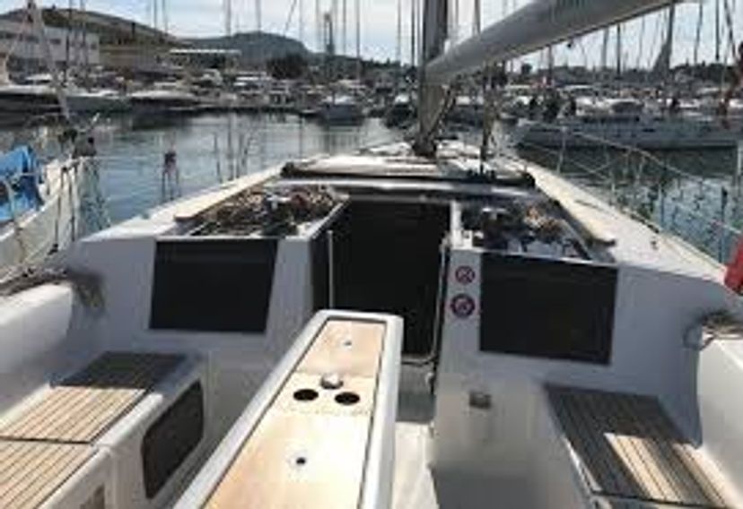Dufour Yachts GRAND Pinacolada