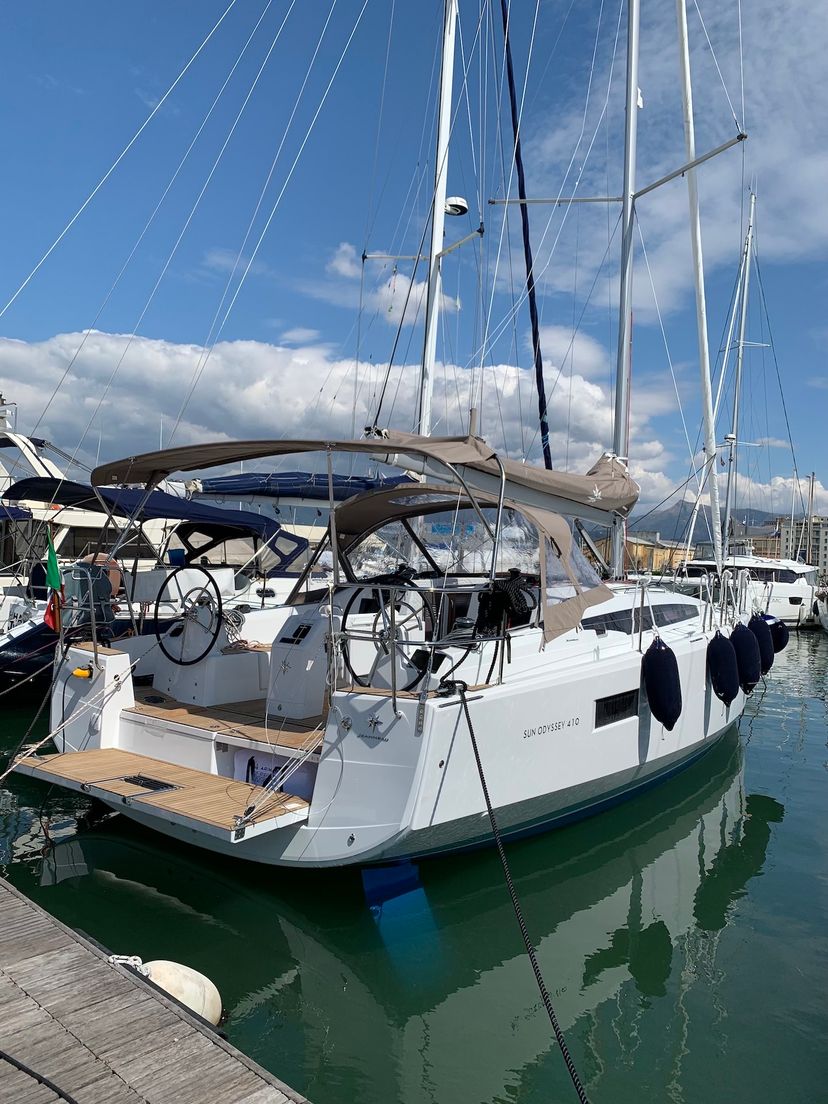 Jeanneau 410 Bella