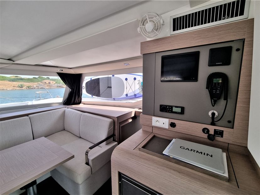 Fountaine Pajot 40 Joy