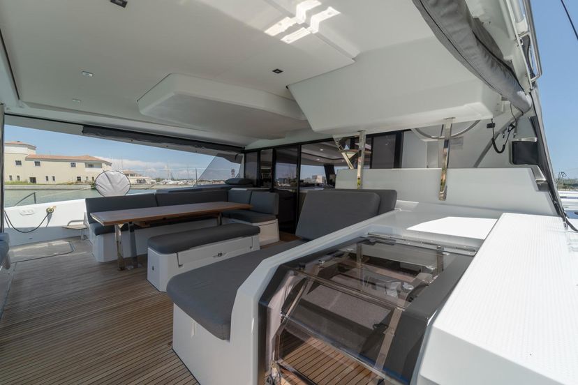 Fountaine Pajot 51 Kali II - Luxury Aeolian Experience 