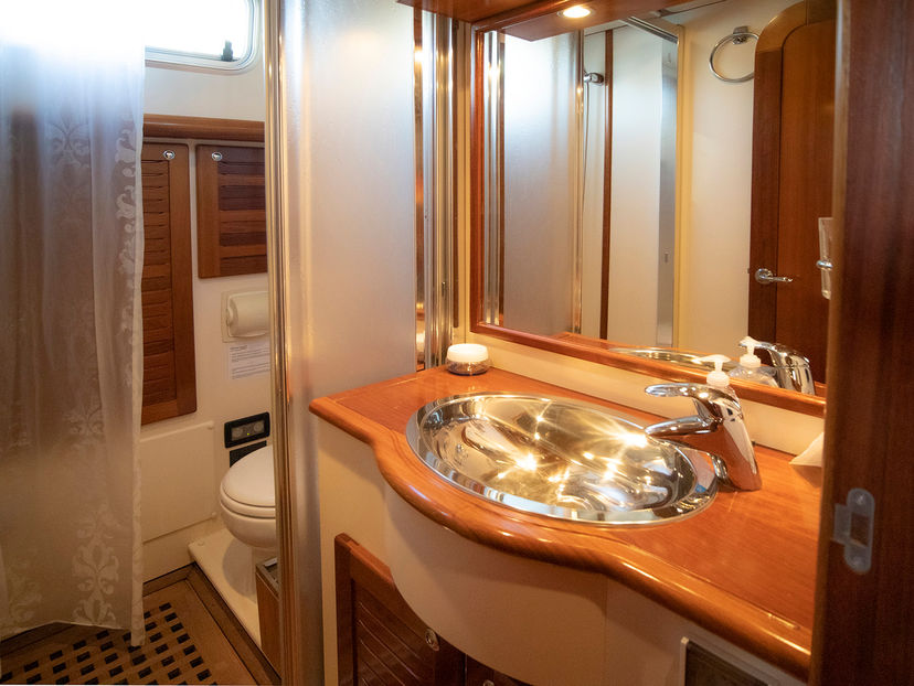 Menorquin Yachts 180 Buccara XIV