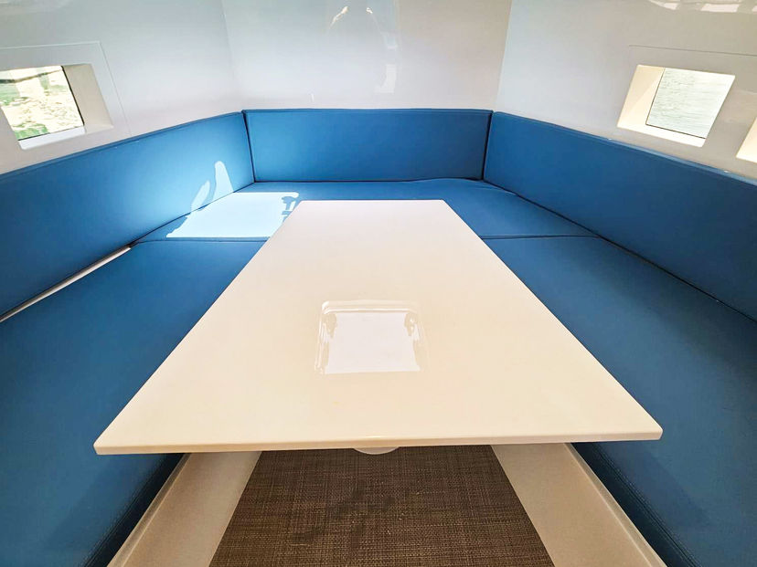 De Antonio Yachts 28 Zarja