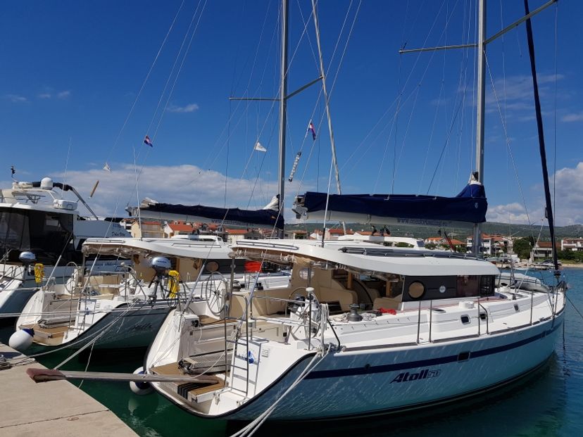 Dufour Yachts ATOLL 6 The Big One Two