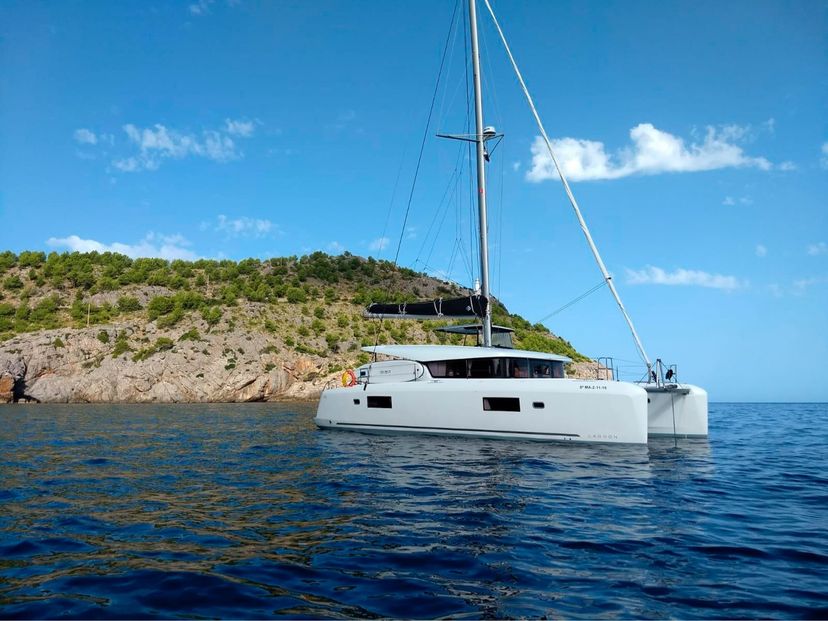 Lagoon 42 Genista II