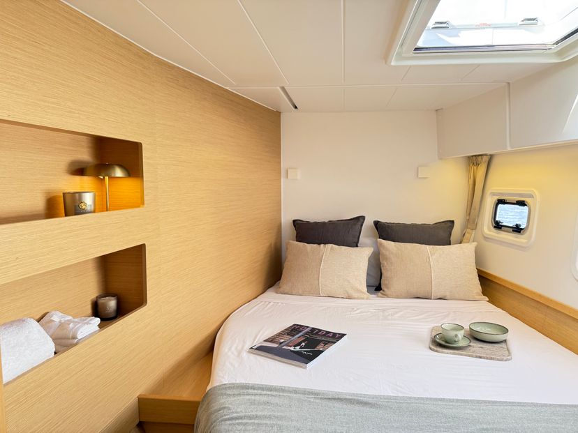 Lagoon 42 Genista II