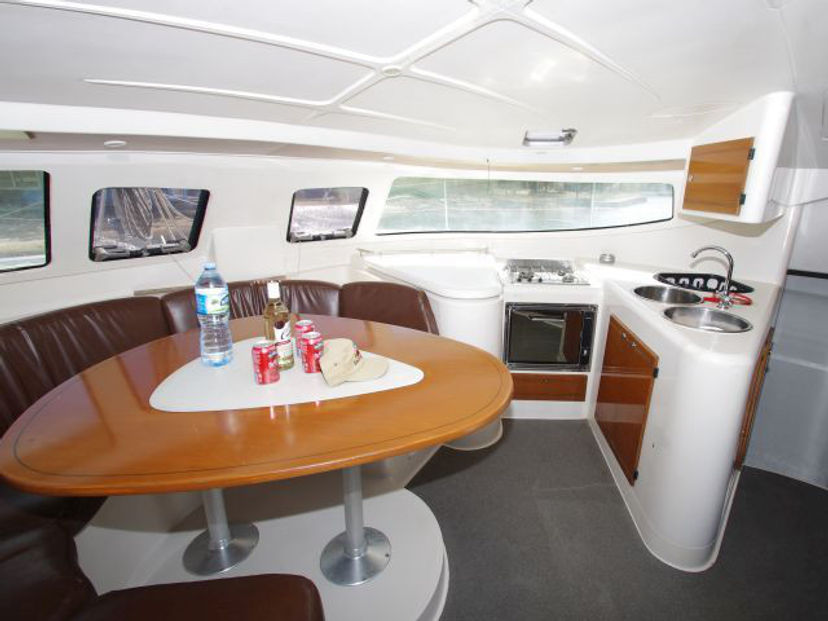 Fountaine Pajot 38 LaPerla