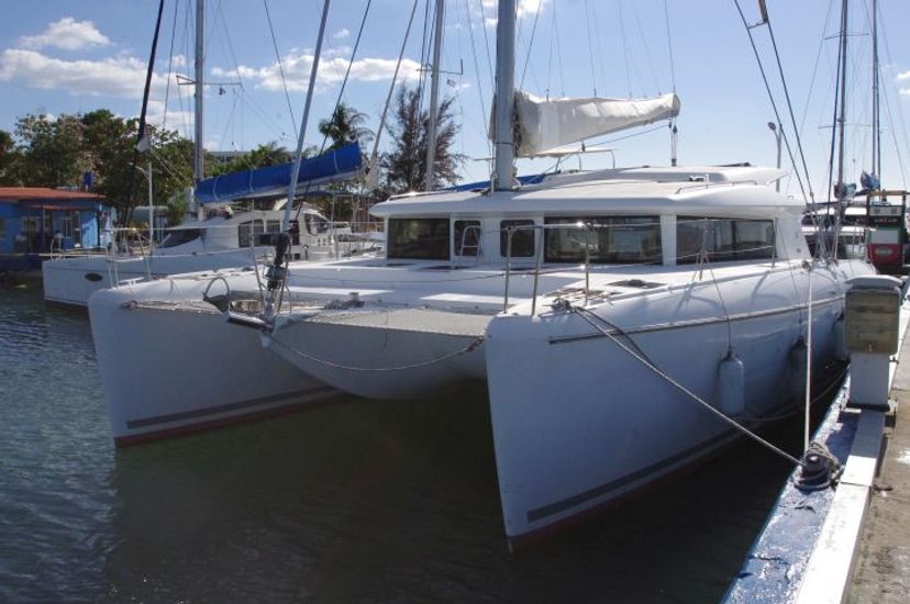 Lagoon 42 Estrella