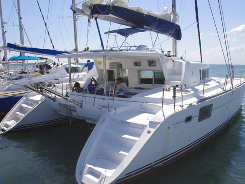 Lagoon 40 Victoria