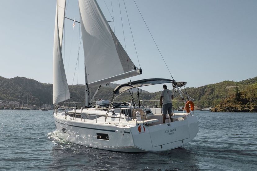 Bavaria Yachtbau 38 COCONUT