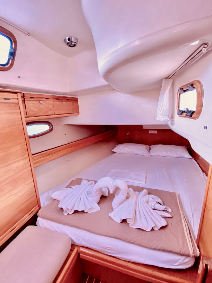 Bavaria Yachtbau 46 Enalia (Pax 9)