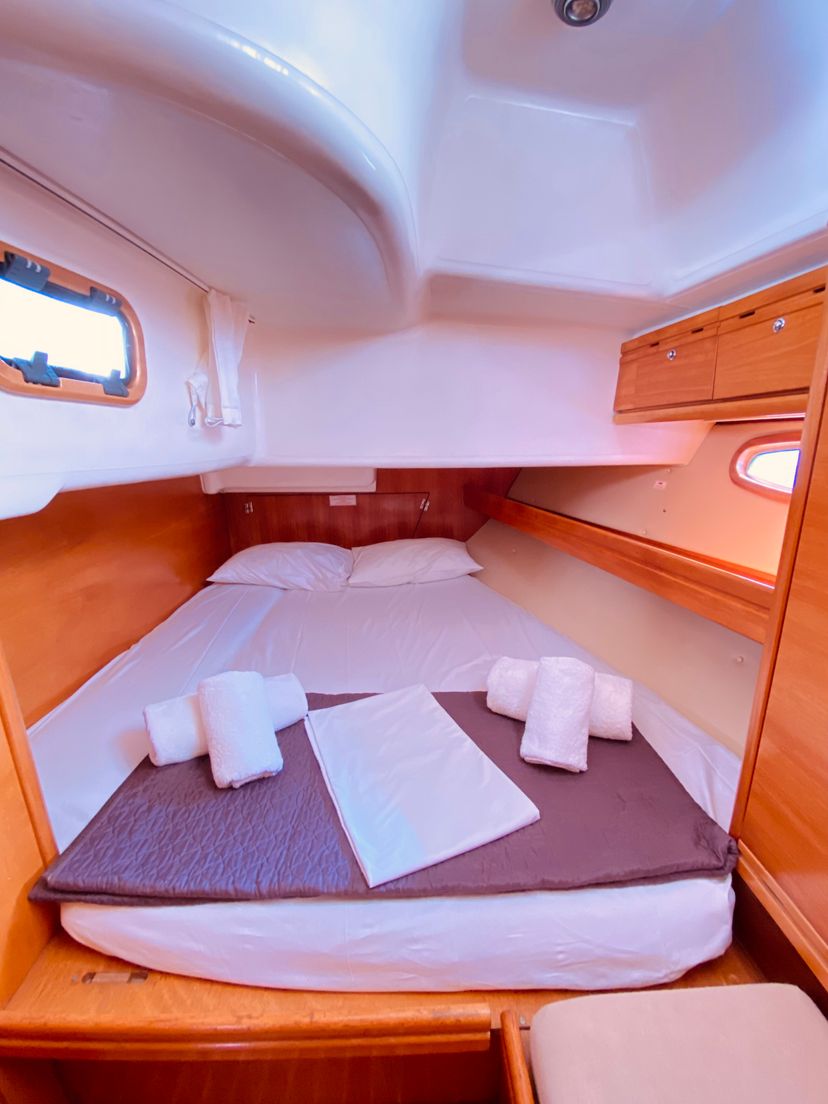 Bavaria Yachtbau 46 Enalia (Pax 9)