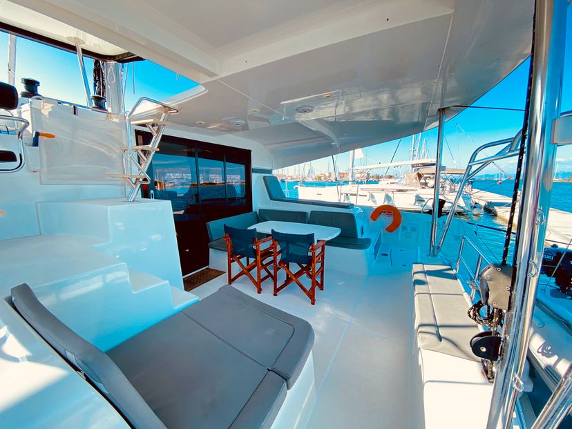 Lagoon 42 Katerina (Pax 12)