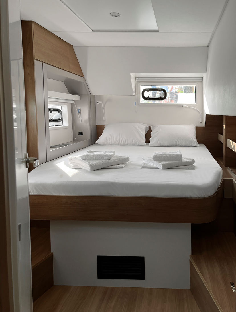 Bali Catamarans 4.6 Enma