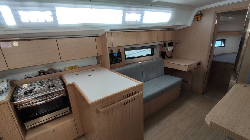 Bavaria Yachtbau C42 Celestia
