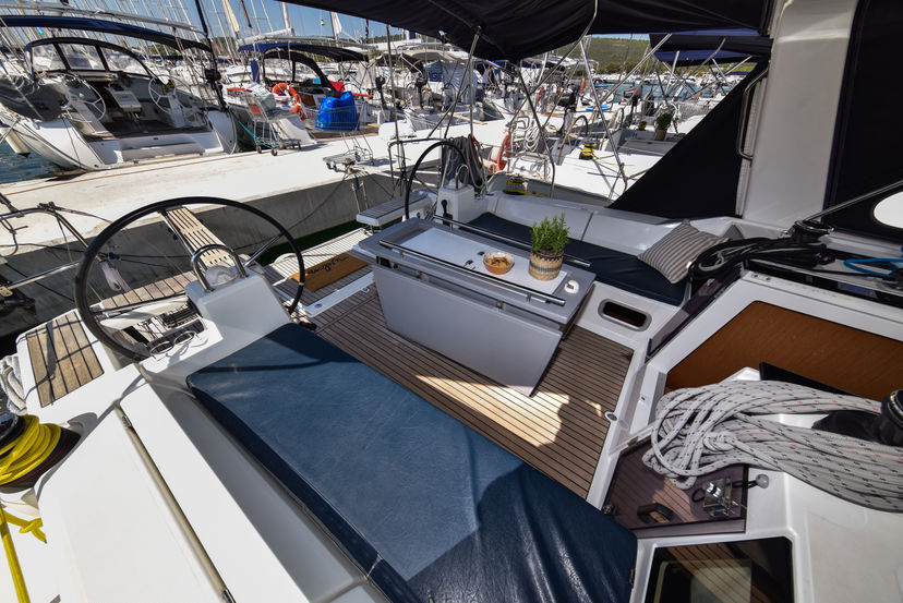 Beneteau OCEANIS 41.1 4Play