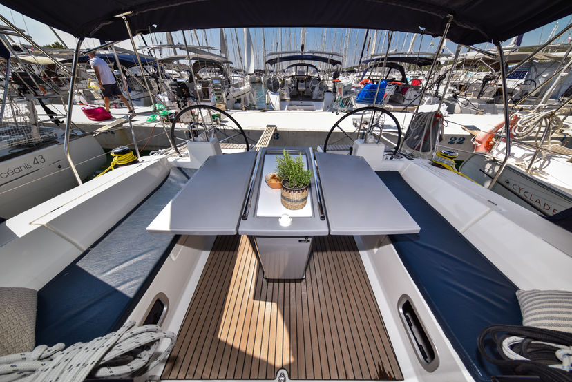 Beneteau OCEANIS 41.1 4Play